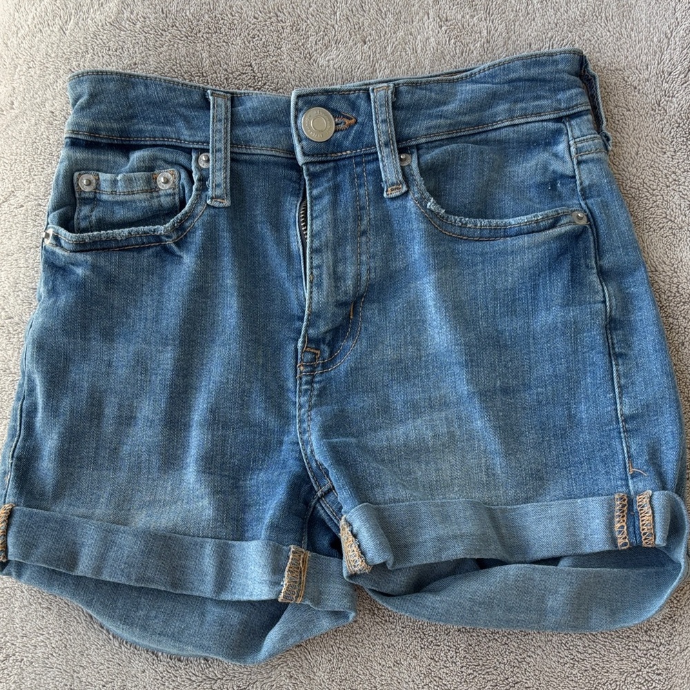 Aeropostale Women's Medium Blue Rolled Cuff Denim Shorts